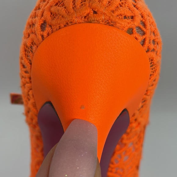 Gucci Neon Lace Lace pumps (37) - Picture 13 of 14